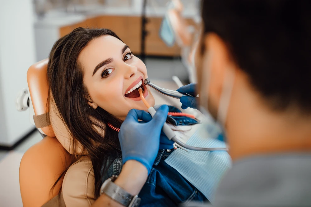 Quando procurar um dentista? Sinais que você não deve ignorar